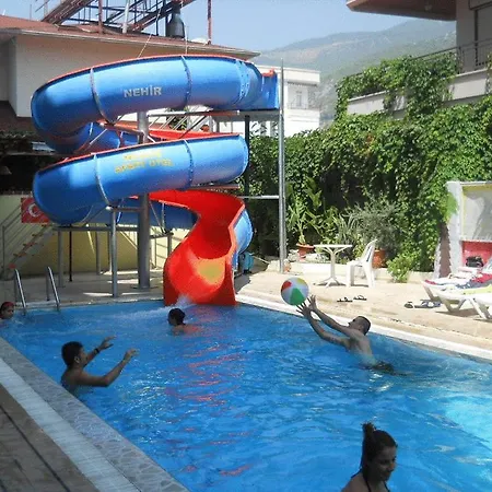 Hotel apartamentowy Nehir Apart Hotel *